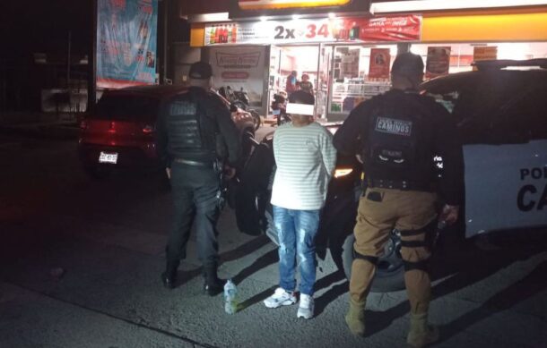 Detienen a mujer por incendiar tienda de conveniencia en Zapotlán El Grande