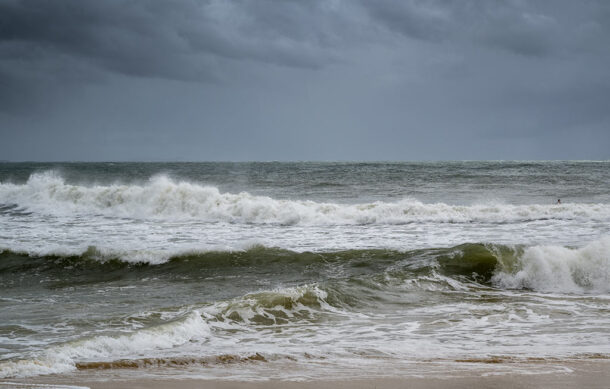“Erin” deja inundaciones en Carolina del Norte