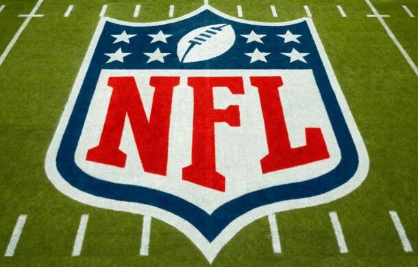 Cleveland y Denver cierran invictos pretemporada de la NFL