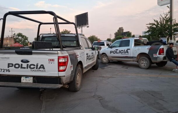 Roban tráiler de telas en el Macrolibramiento; recuperan la unidad sin mercancía