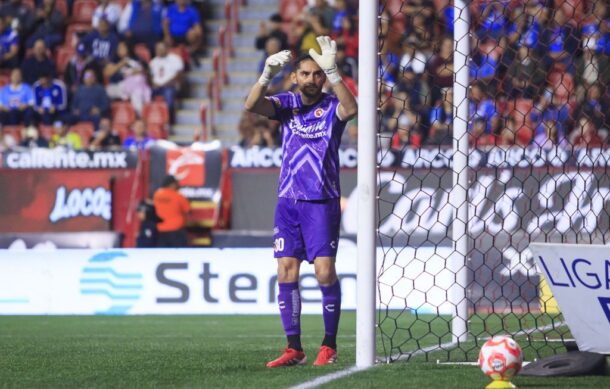 Xolos le quita lo invicto a Cruz Azul en la despedida de Chuy Corona