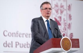 Ebrard llama a prudencia ante anuncio arancelario de Trump