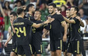 México rescata empate 2-2 ante Corea con gol de último minuto de Santiago Giménez