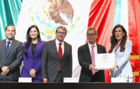 Paquete Económico 2026 proyecta ingresos por 8.7 billones de pesos, y un incremento del IEPS a refrescos