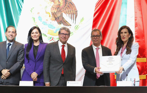 Paquete Económico 2026 proyecta ingresos por 8.7 billones de pesos, y un incremento del IEPS a refrescos