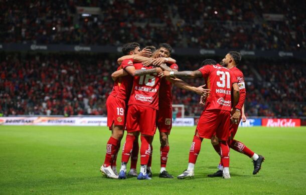 Toluca y Rayados ganan y se van a la cima de la Liga MX