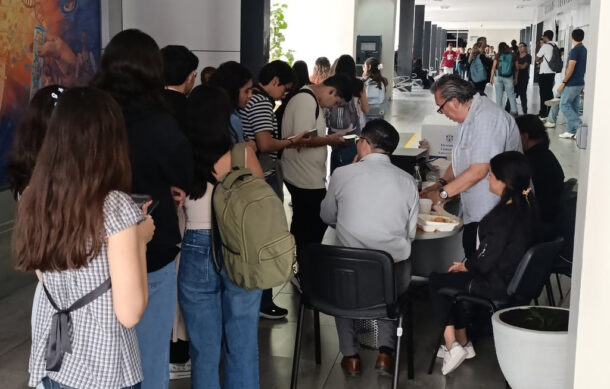 Arranca elección universitaria en la UdeG con alta participación estudiantil