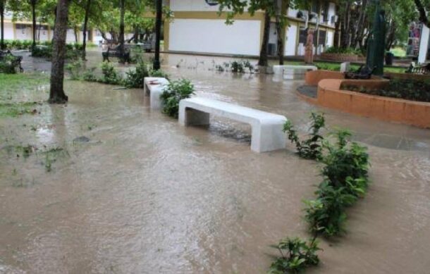 UdeG reporta daños por 5 mdp en el CUCosta tras lluvias en Puerto Vallarta