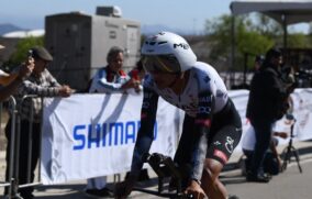 Del Toro cierra en 36, pero sigue segundo en la general en Tour de Emiratos