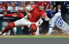 Vence Dodgers a Phillies y toma ventaja de 2-0 en la Serie Divisional