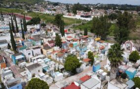 El Salto prepara operativo en panteones por Día de Muertos