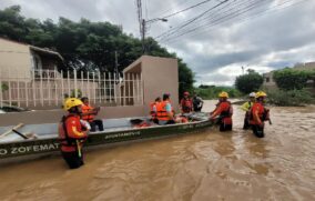 Ascienden a 82 los muertos por lluvias e inundaciones en cinco estados del país