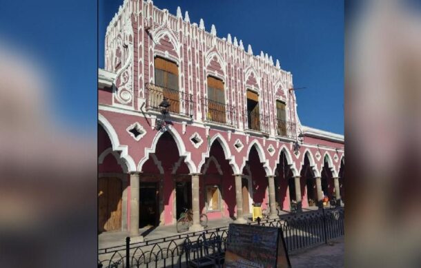 Alertan deterioro en los portales históricos de Sayula