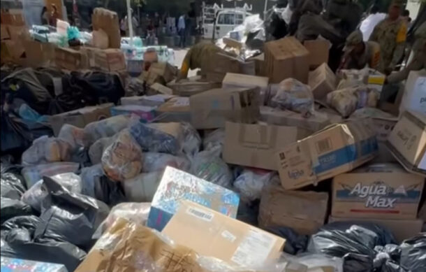 UdeG entrega al Ejército más de 36 toneladas de víveres para damnificados por lluvias