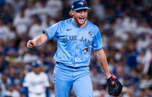 Los Azulejos ganan otra vez en el Dodgers Stadium y están a un triunfo de ganar la Serie Mundial