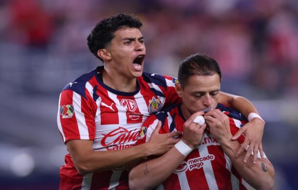 Gran fiesta, pero Chivas y América empatan en Clásico Nacional en EU