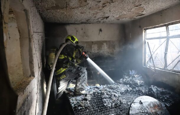 Muere mujer tras incendio en la Col. Jardines de San José