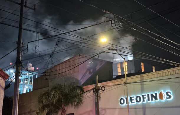 Incendio en fábrica de manteca deja dos trabajadores lesionados en Guadalajara