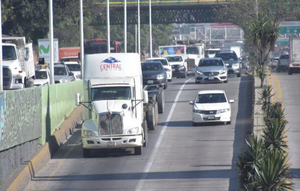 Podrían ajustarse horarios de restricción para transporte de carga en López Mateos