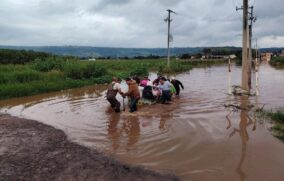 Más de 190 comunidades continúan incomunicadas tras intensas lluvias