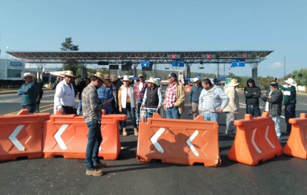 Fracasa negociación en Segob: productores y transportistas mantendrán bloqueos