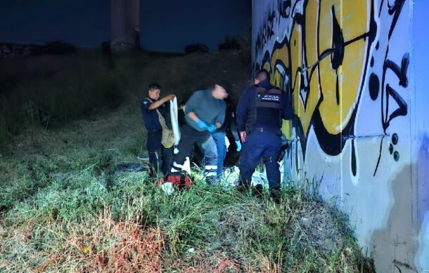 Motociclista sobrevive tras caer de una altura de 10 metros en el Nodo Revolución