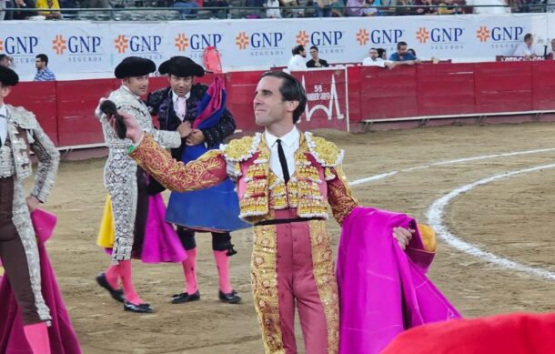 El matador español Juan Ortega hace vibrar la Nuevo Progreso de Guadalajara