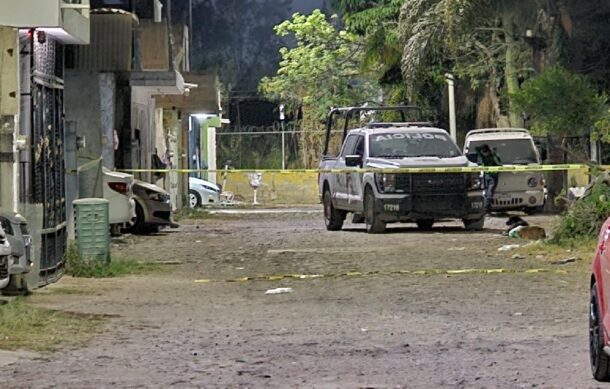 Hombre es asesinado de un disparo en el rostro en Parques de la Victoria