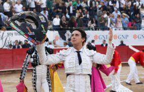 Triunfa Andrés Roca Rey en la Nuevo Progreso; sale a hombros con 2 orejas