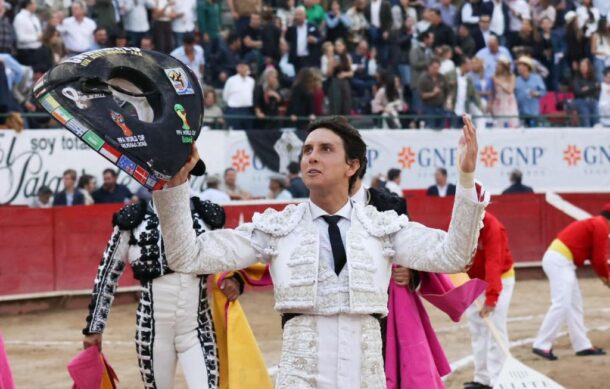 Triunfa Andrés Roca Rey en la Nuevo Progreso; sale a hombros con 2 orejas