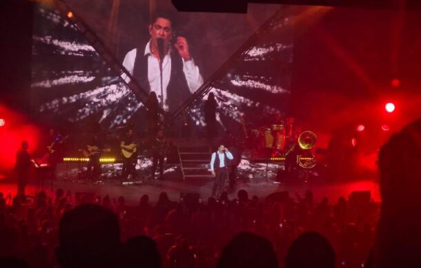 Víctor García regresa a los escenarios con show en GDL