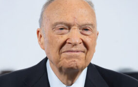 Avanza nombramiento de Gertz Manero como embajador en Reino Unido