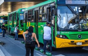 El 90% de los conductores no trabajó este lunes: transportistas