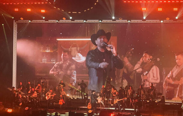 Edén Muñoz llena el Auditorio Telmex con su gira “Como En Los Viejos Tiempos”