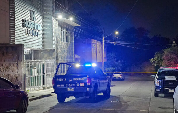 Hombre resulta herido de bala tras riña en cancha de fútbol en Guadalajara