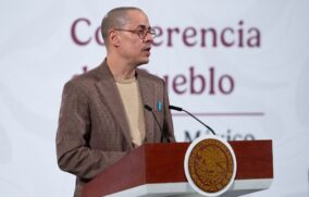 México firma convenio con empresa española para crear el Centro Mexicano de Supercómputo