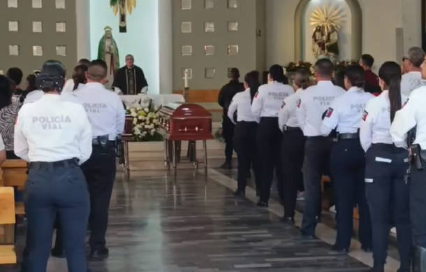 Realizan misa de cuerpo presente a policías viales asesinadas