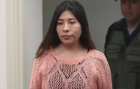 Refuerzan vigilancia policial en embajada de México en Lima ante posible fuga de Betssy Chávez