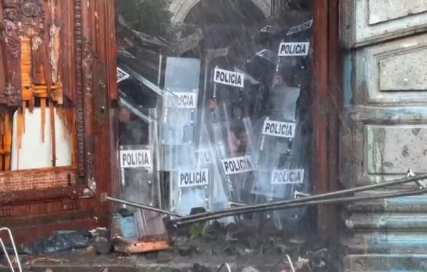 Académico señala responsabilidad compartida y excesos policiales en disturbios del Centro de GDL