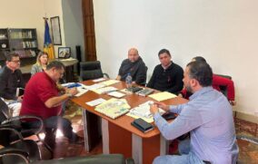 Lemus confirma manifestación de trabajadores del IPEJAL; instala mesa de diálogo