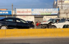 Choque frontal suspende operativo de contraflujo en López Mateos; hay un lesionado