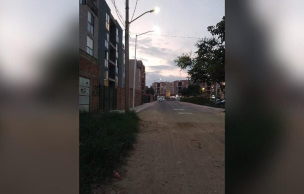 Tlaquepaque repara luminarias en la colonia San Pedrito