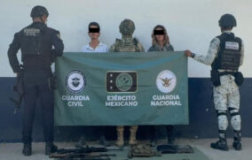 Cae célula armada en Michoacán: cinco detenidos y arsenal asegurado en operativos federales