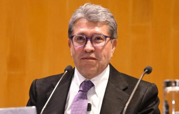 Monreal pide aplazar debate sobre reforma de revocación de mandato