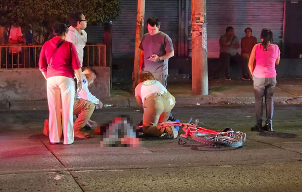Ciclista grave tras ser atropellado por motociclistas que huyeron en la colonia 18 de Marzo