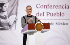 Gertz Manero aceptó una embajada y nombró a Godoy como encargada en la FGR, aclara Sheinbaum