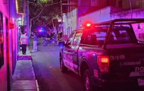 Robo a tienda de abarrotes deja dos heridos de bala en Ciudad Aztlán, Tonalá