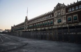 Blindan Palacio Nacional ante próxima Marcha de la Generación Z en CDMX