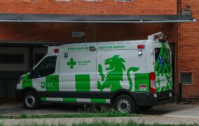 Denuncian falta de uniformes en Servicios Médicos de Guadalajara