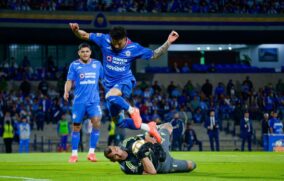 Cruz Azul y Tigres empatan a un gol en el juego de Ida de Semifinales